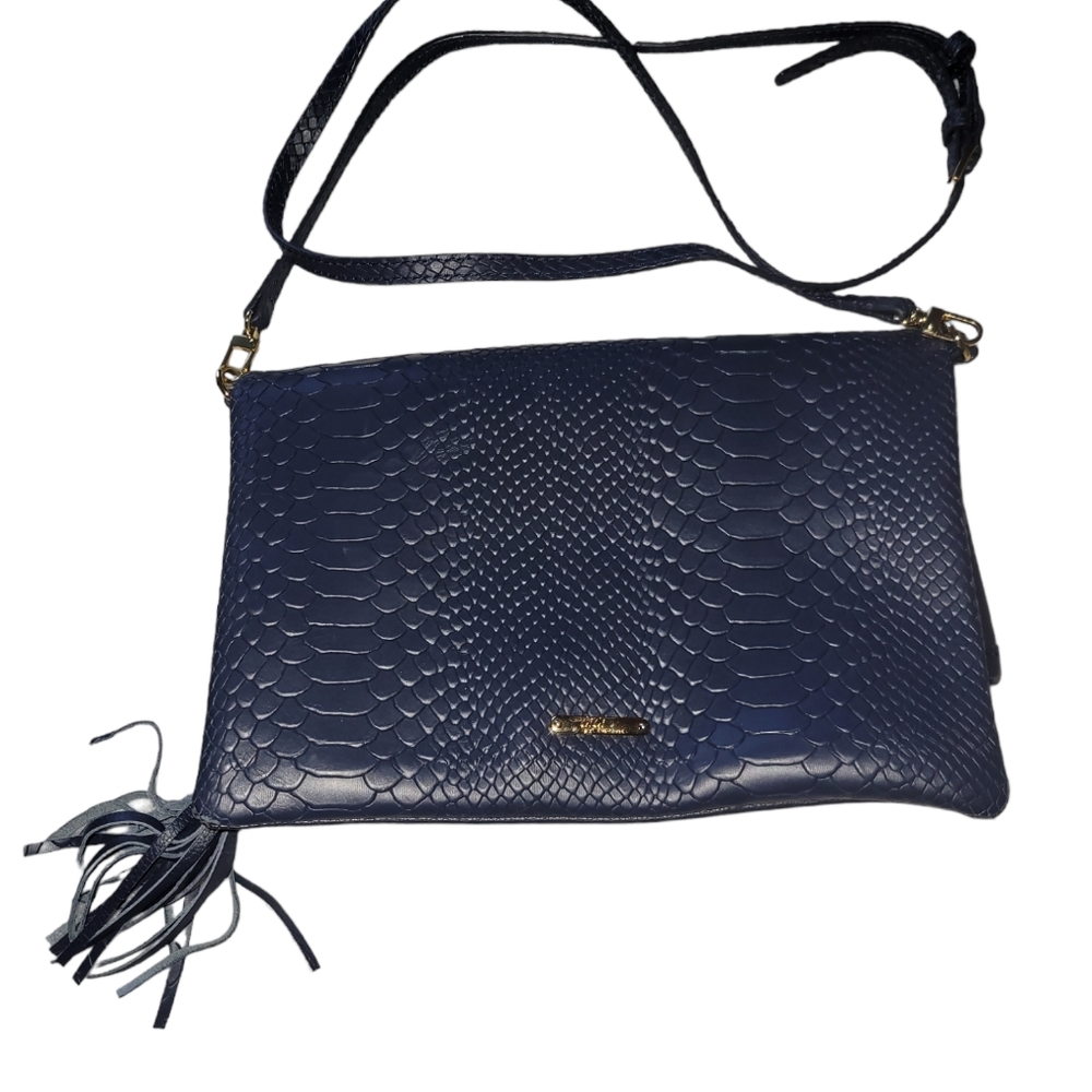 Pre-Owned Gigi New York Navy Textured Crossbody Crossbody